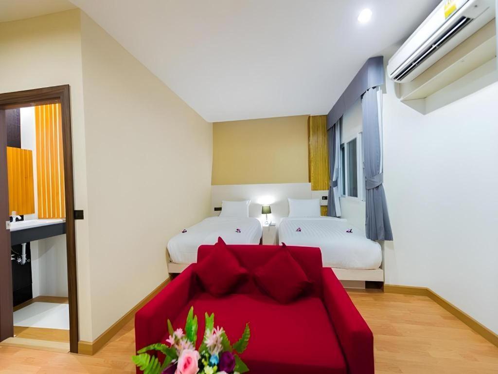 Gt Residence Hotel Buriram Exterior photo