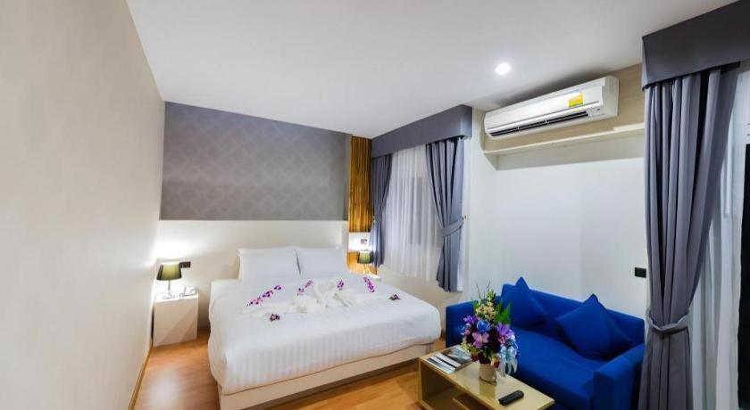 Gt Residence Hotel Buriram Exterior photo
